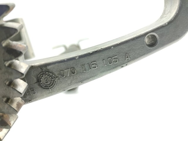 070115153 VAG