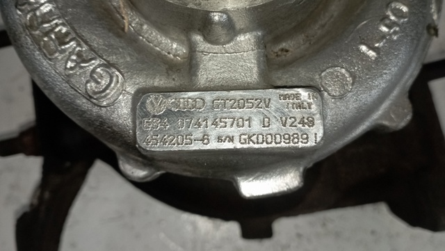 074145701J VAG