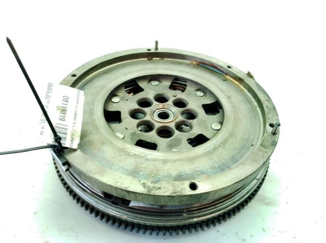 Volante de motor 076105266C VAG