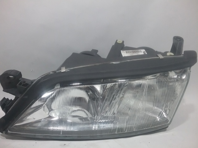 Luz esquerda 085787 OPEL