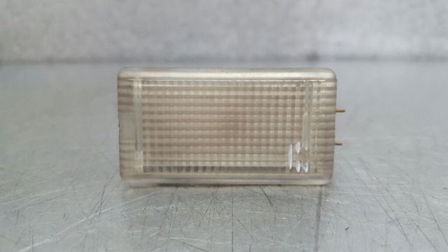 Quebra-luz da luz de fundo da seção de bagagem 08972943 OPEL