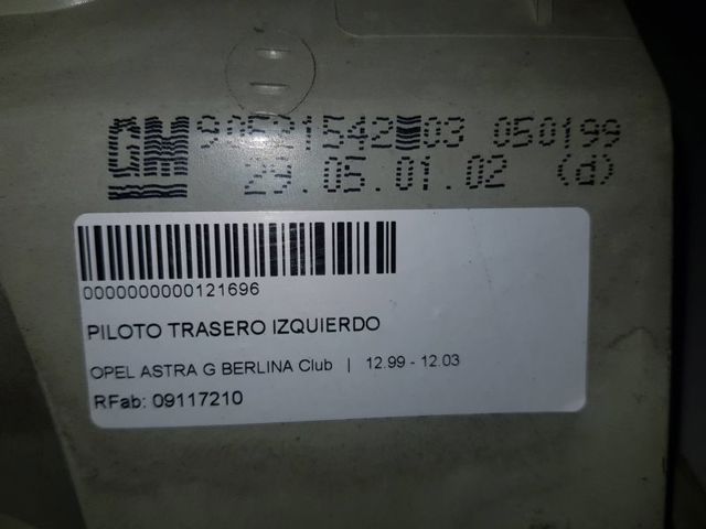 Lanterna traseira esquerda 09117210 OPEL