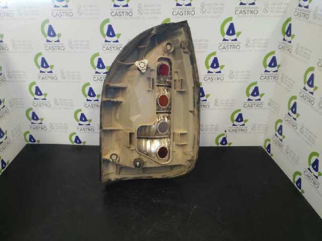 Lanterna traseira esquerda 09117444 OPEL
