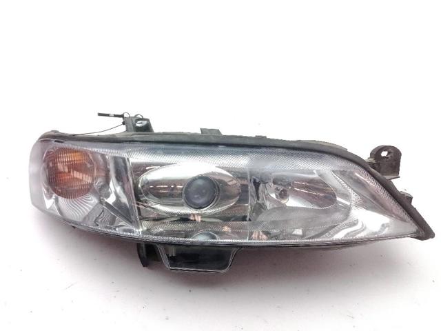 Luz direita 09193244 OPEL