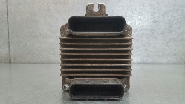 Astra sedan (1998-2009) original desde 56,26 €