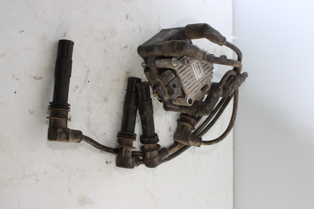 Bobina de ignição 0986221048 VAG