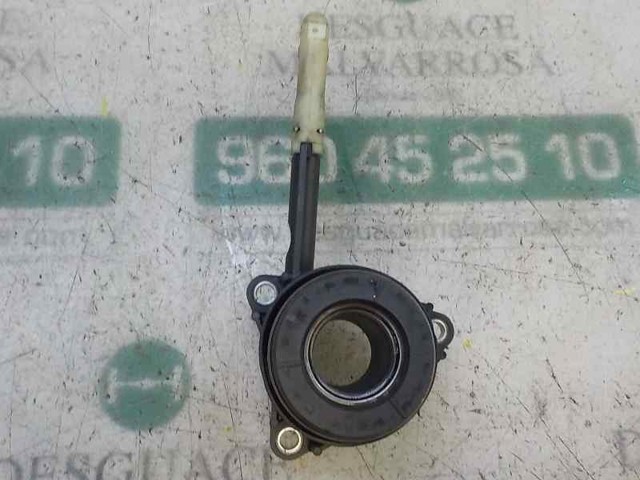Cilindro de trabalho de embraiagem montado com rolamento de desengate 0A5141671L VAG
