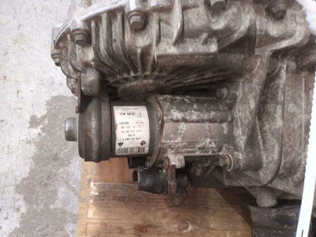 Caixa de transferência 0AD341012F VAG