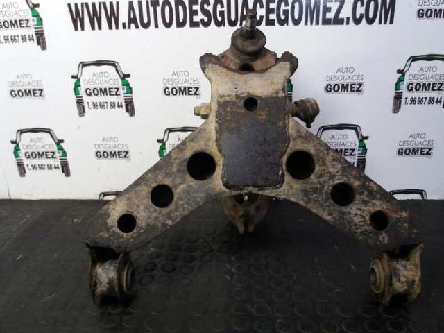Braço oscilante inferior esquerdo/direito de suspensão dianteira 0K01134300E HYUNDAI
