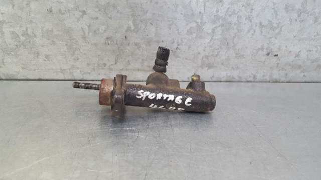 Cilindro mestre de embraiagem 0K01141400B HYUNDAI