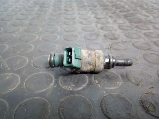 Injetor de injeção de combustível 0K30C13250 HYUNDAI
