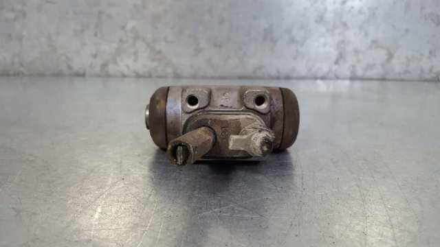 Cilindro traseiro do freio de rodas de trabalho 0K55226610 HYUNDAI