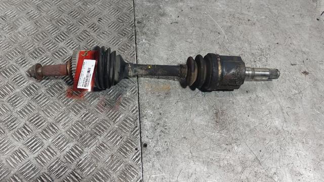 Semieixo (acionador) dianteiro esquerdo 0K5542560XA HYUNDAI