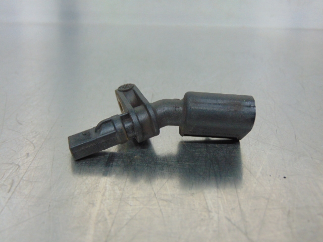 Sensor ABS dianteiro esquerdo 10071150813 VAG