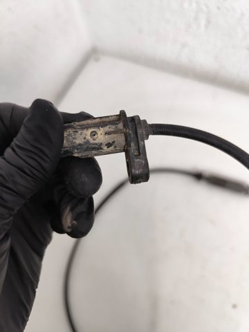 Sensor ABS traseiro 10071161583 BMW