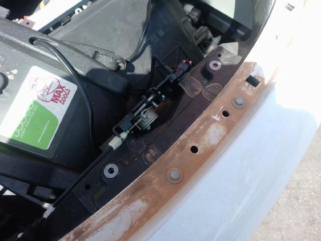 Fecho da capota para Tesla Model X 