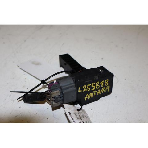 Sensor de fluxo (consumo) de ar, medidor de consumo M.A.F. - (Mass Airflow) 10393949 OPEL