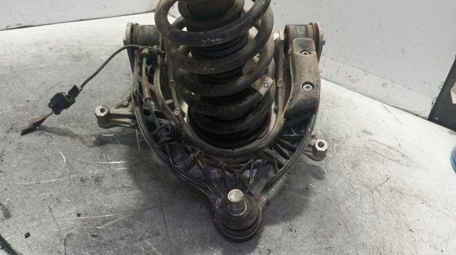 Braço oscilante superior direito de suspensão dianteira 104432600H TESLA