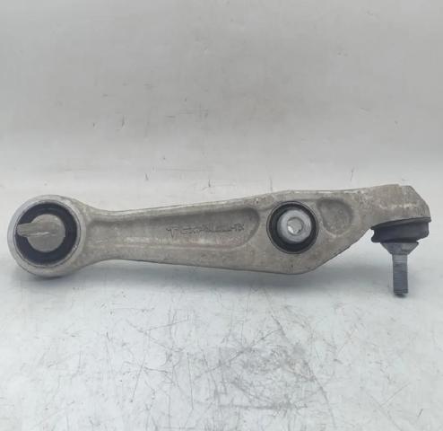 Braço oscilante inferior esquerdo/direito de suspensão dianteira 104434100D TESLA