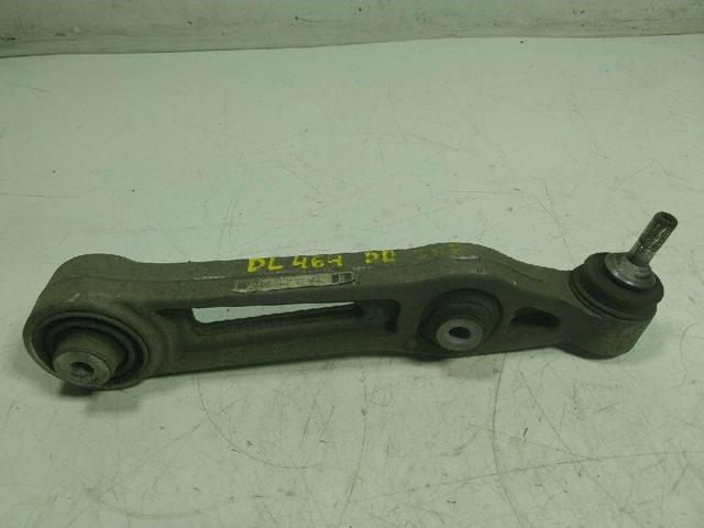 104895100B Tesla