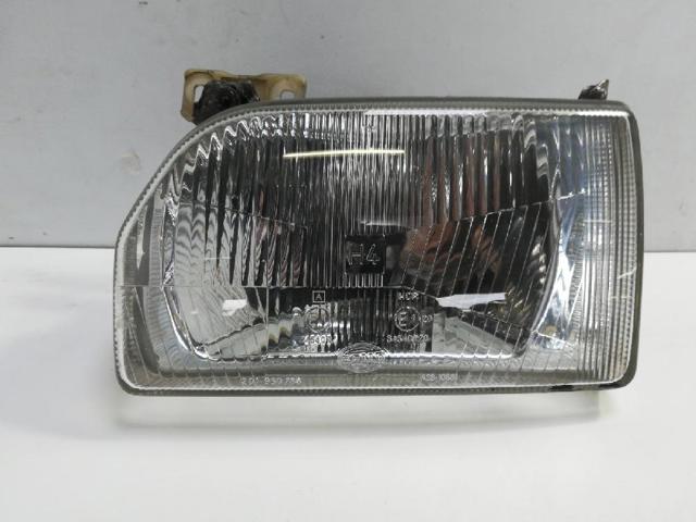 Luz direita 1058189 FORD