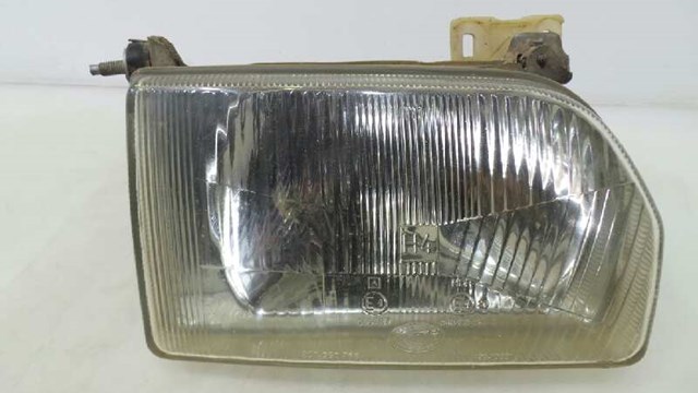 Luz direita 1058189 FORD