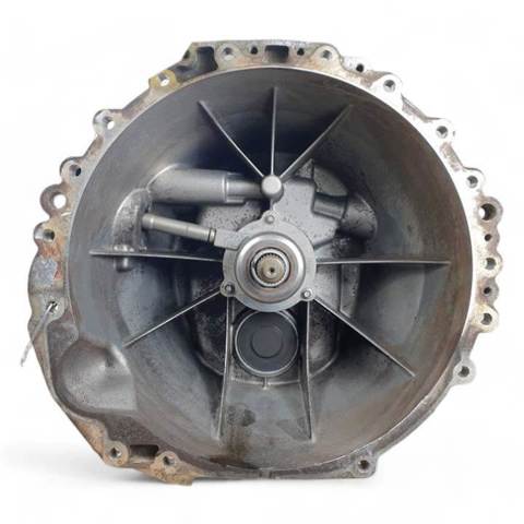 1067401098 Land Rover