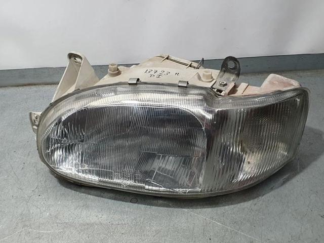 Luz esquerda 1076561 FORD