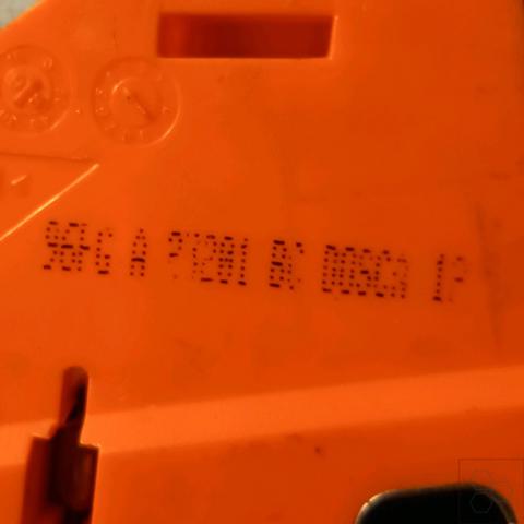1079233 Ford