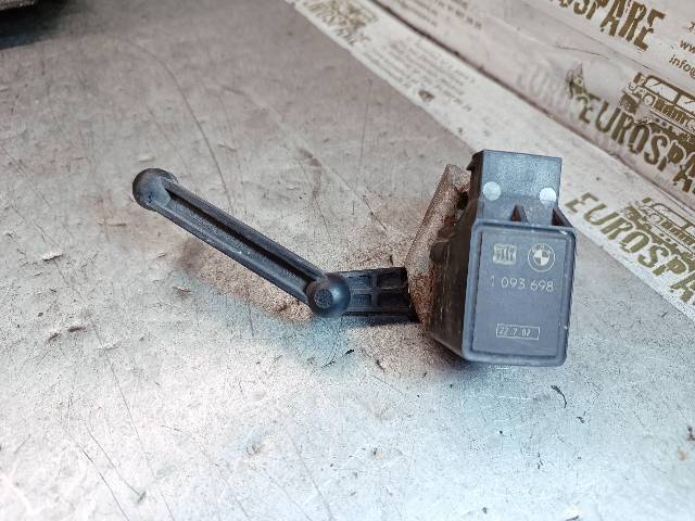 1093698 BMW