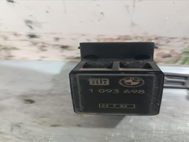 1093698 BMW