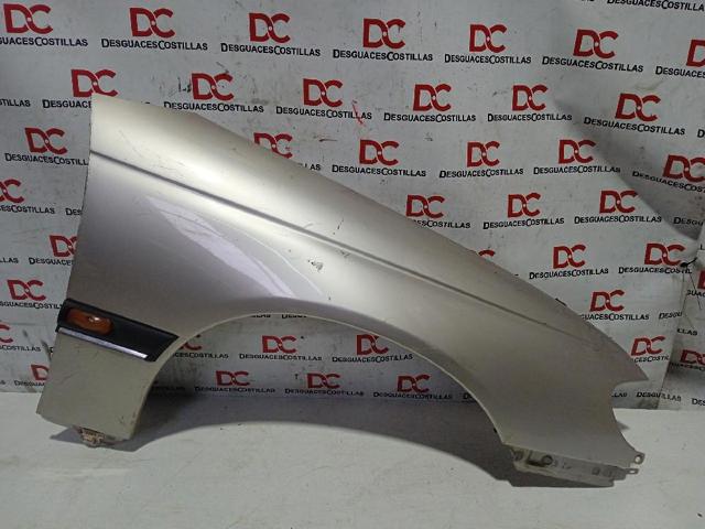 Pára-lama dianteiro direito Opel Omega  25, 26, 27 ao melhor preço