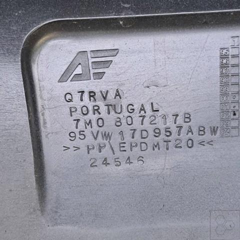 Ford Galaxy (WGR)