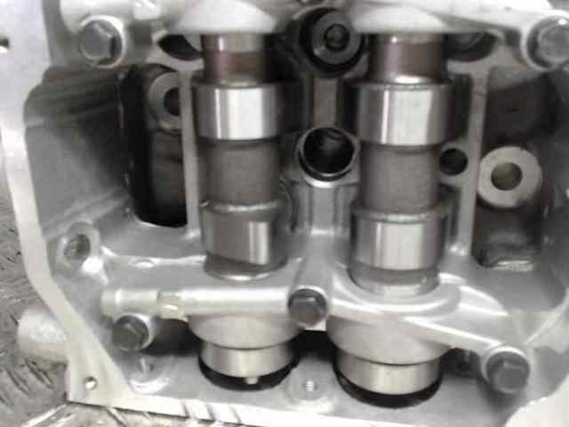 Cabeça de motor (CBC) 110405X00A NISSAN