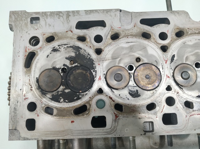 Cabeça de motor (CBC) 110426145R RENAULT