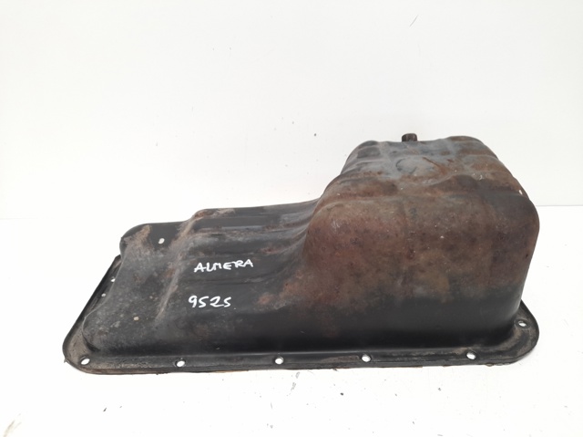 Panela de óleo de cárter do motor 11110BM70A NISSAN