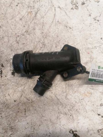 Flange do sistema de esfriamento (união em T) 11122247744 BMW