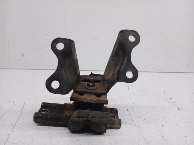 Coxim (suporte) direito de motor 112100F003 NISSAN