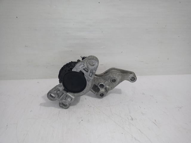 112101360R Renault (RVI)