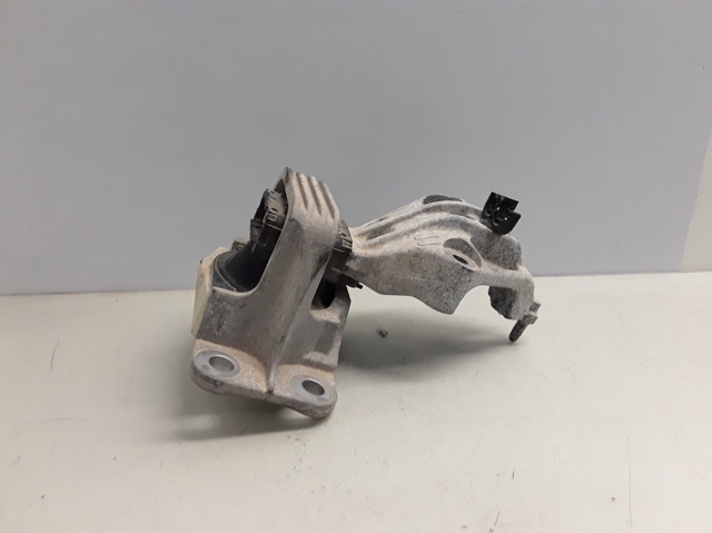 Coxim (suporte) direito dianteiro de motor 112105188R RENAULT