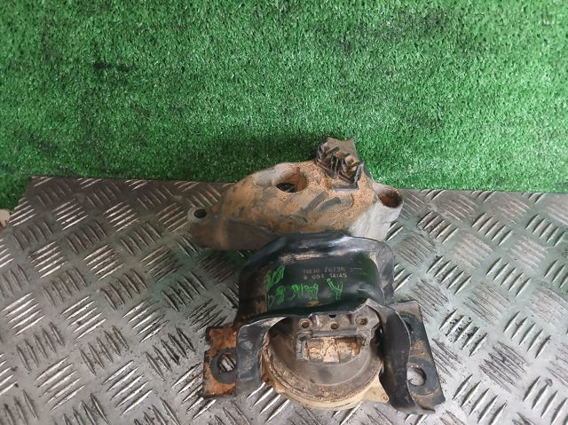 Coxim (suporte) direito de motor 112107673R RENAULT