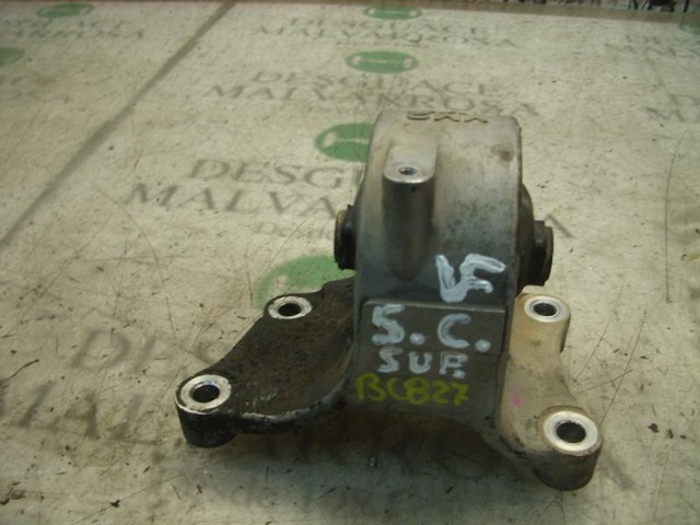 Coxim (suporte) esquerdo de motor 112205M300 NISSAN