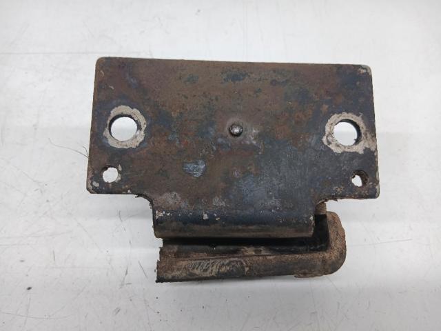 Coxim (suporte) esquerdo/direito de motor 11220C6001 NISSAN