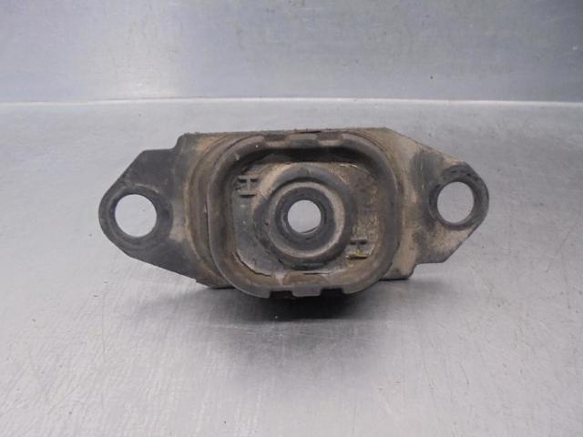 Coxim (suporte) esquerdo dianteiro de motor 11220ED50A NISSAN