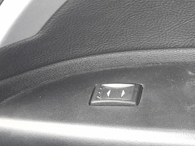 Botão dianteiro direito de ativação de motor de acionamento de vidro 1123793 FORD