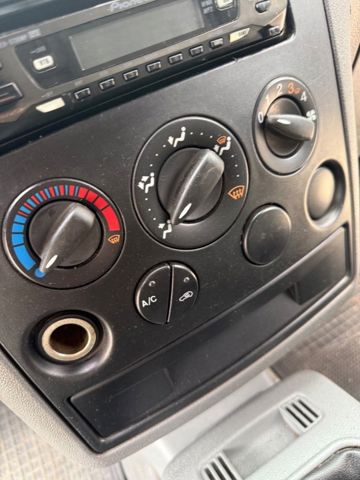 1131256 Ford