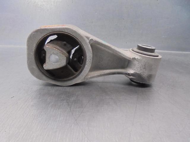 Coxim (suporte) direito traseiro de motor 113501KC0A NISSAN