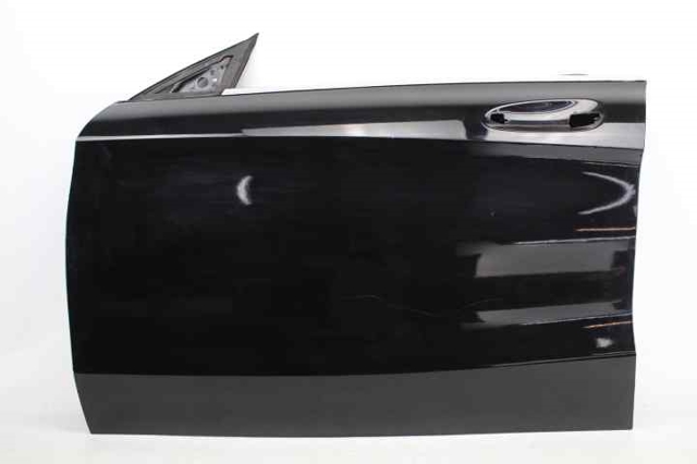 Porta dianteira esquerda 117720010564 MERCEDES