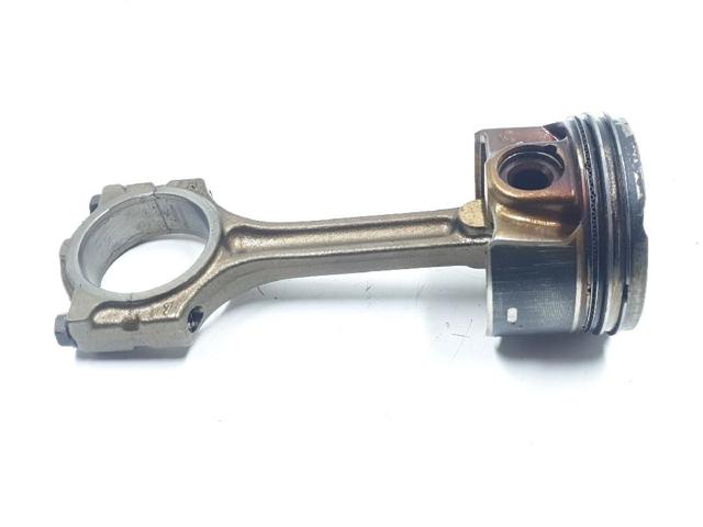 121607038R Renault (RVI)