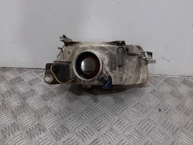 Luz esquerda 1216513 OPEL
